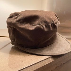 Brown suede hat made in Italy